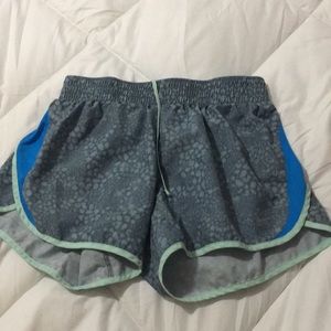 kids nike athletic shorts